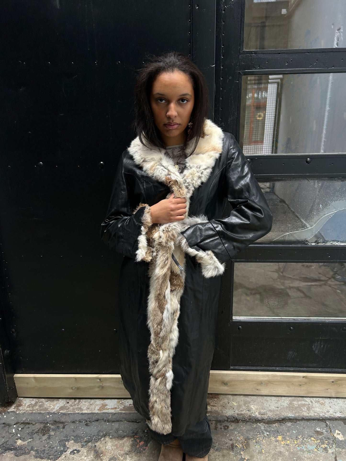 LEATHER COAT WITH FUR