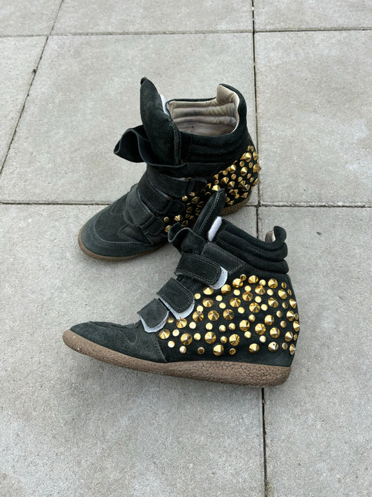 SUEDE WEDGE SNEAKERS