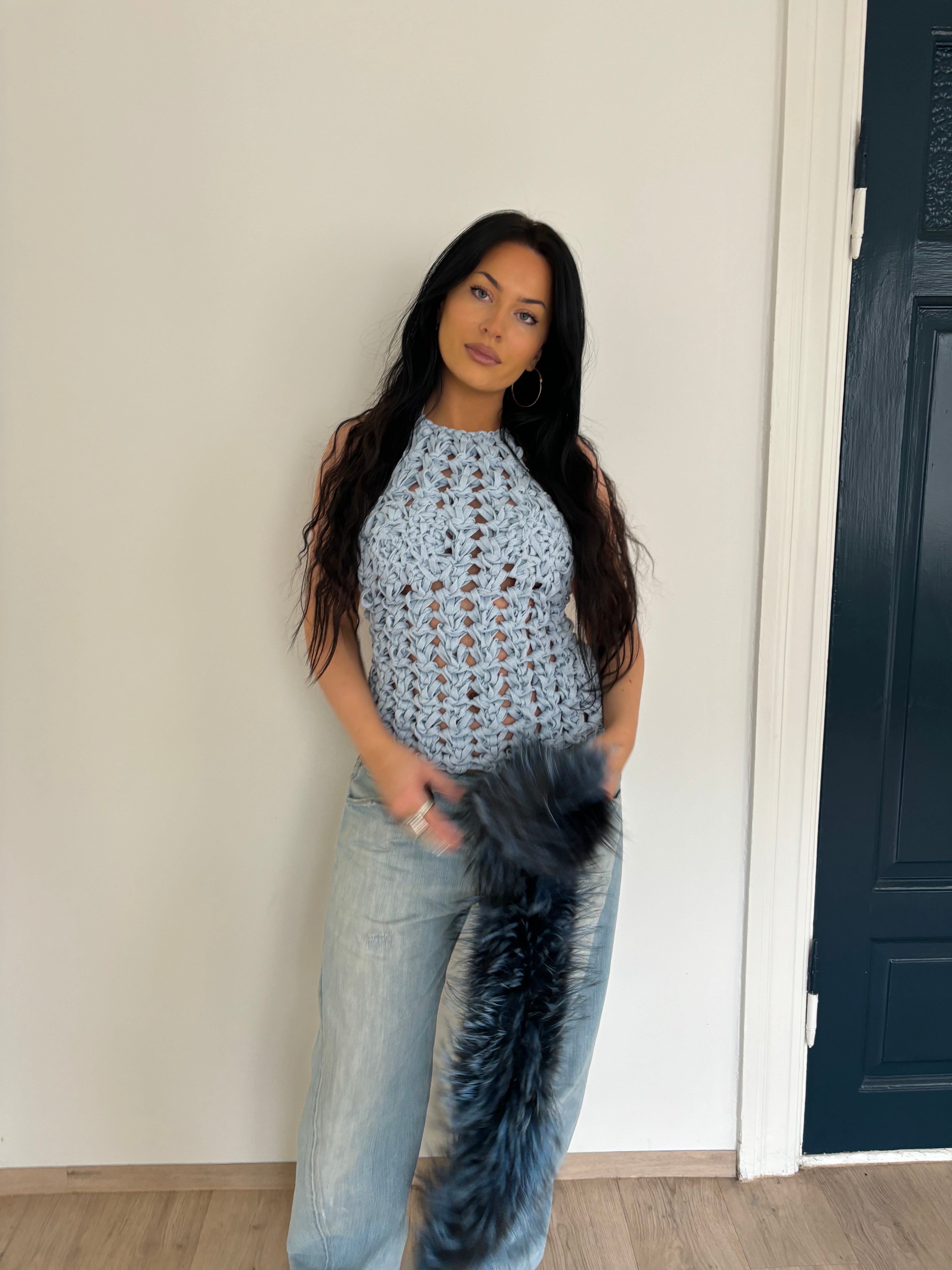 THESS BACKLESS TOP IN  BABYBLUE