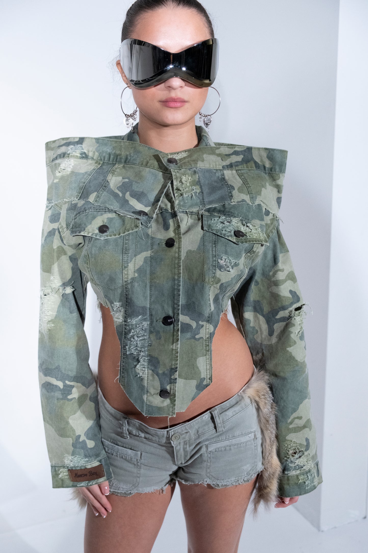 THESS CAMO CROPPED JACKET
