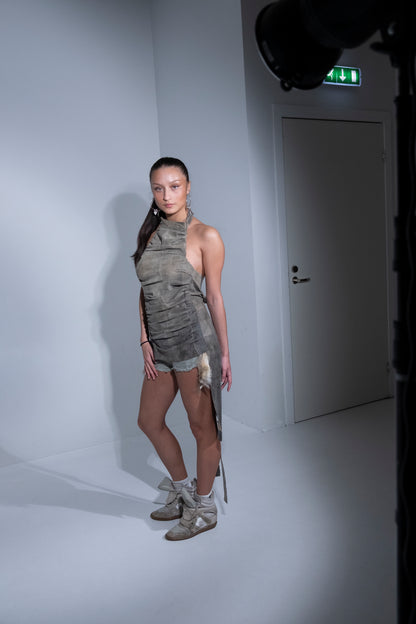 THESS PIG LEATHER HALTER NECK