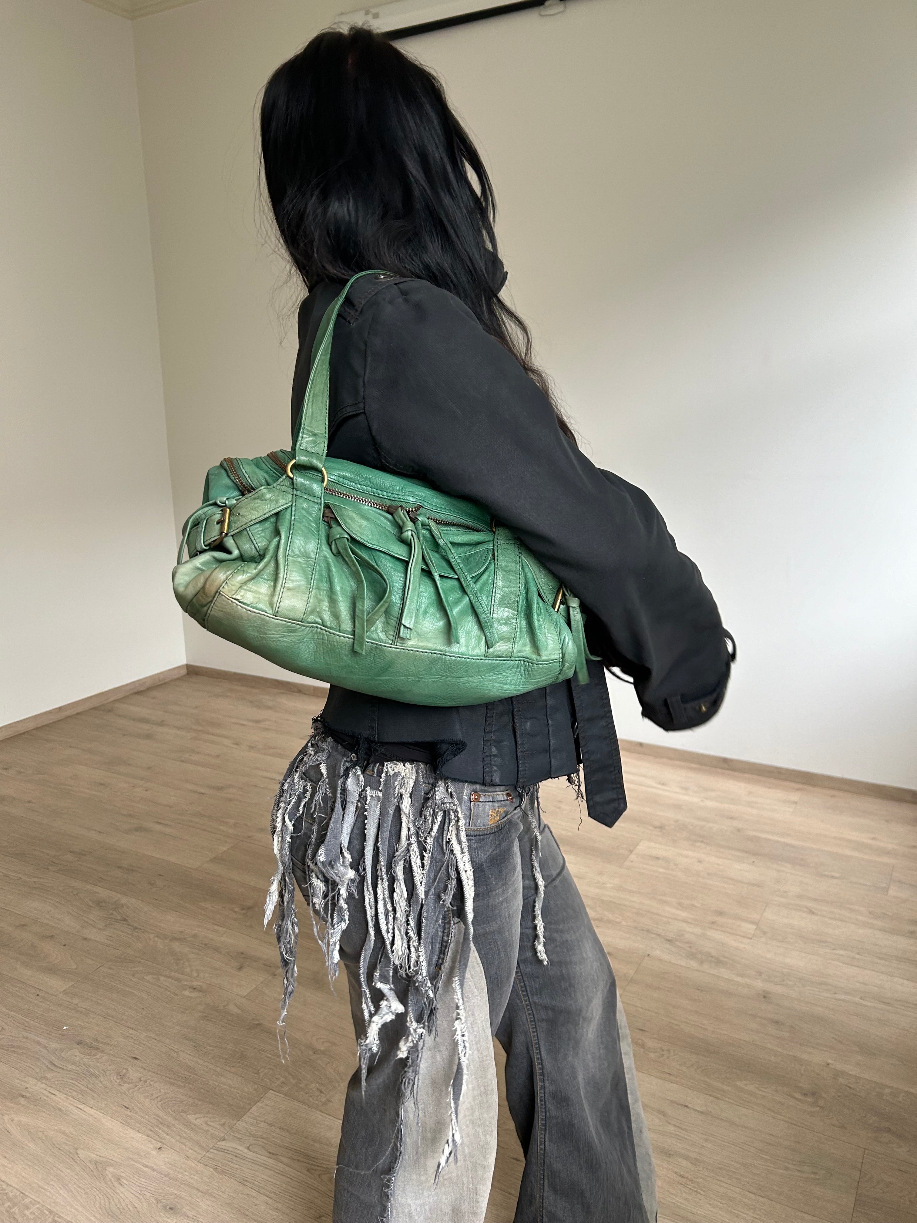 Y2K SHOULDER LEATHER BAG